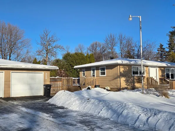 320 19th St E, International Falls, MN 56649