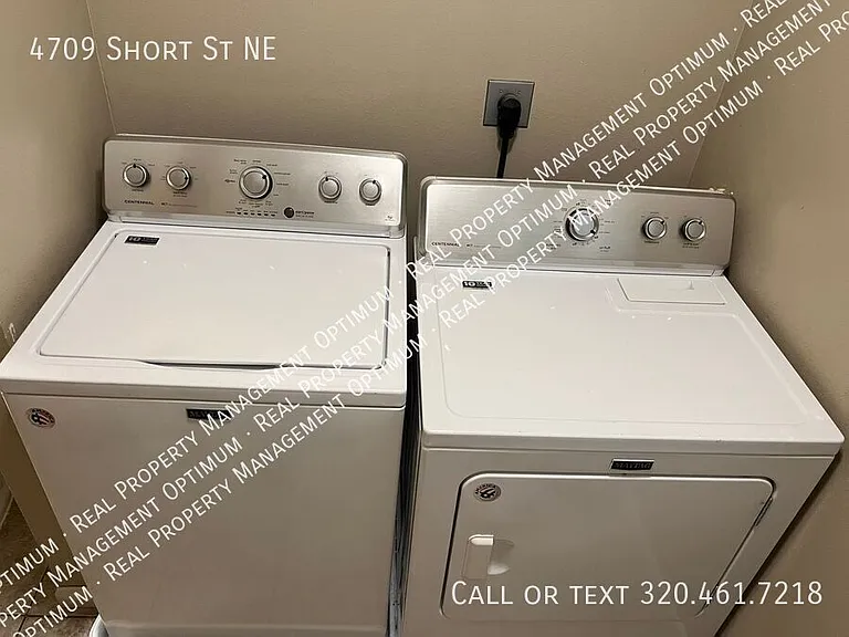 4709 Short St NE — Photo 18
