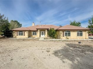 11126 Arena Rd, Pinon Hills, CA 92372