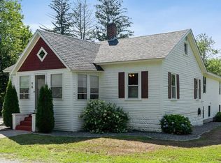 98 Whiting St, Lunenburg, MA 01462