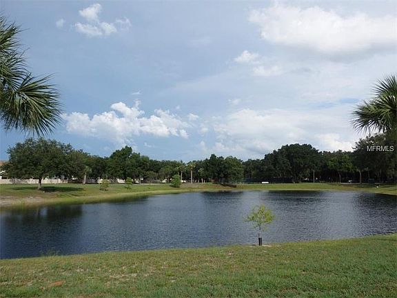 3rd image of 600 Casa Park Ct #B