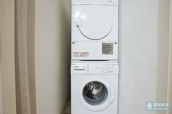 Rented by null | media 20