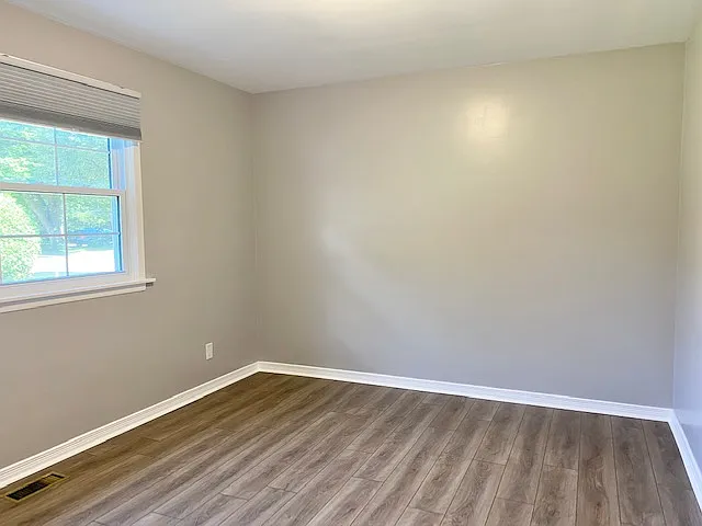 843 Driftwood Rd — Photo 18