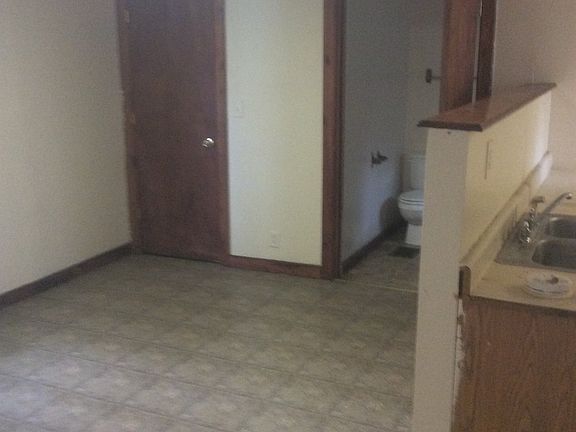 5th image of 1630 N New York Ave