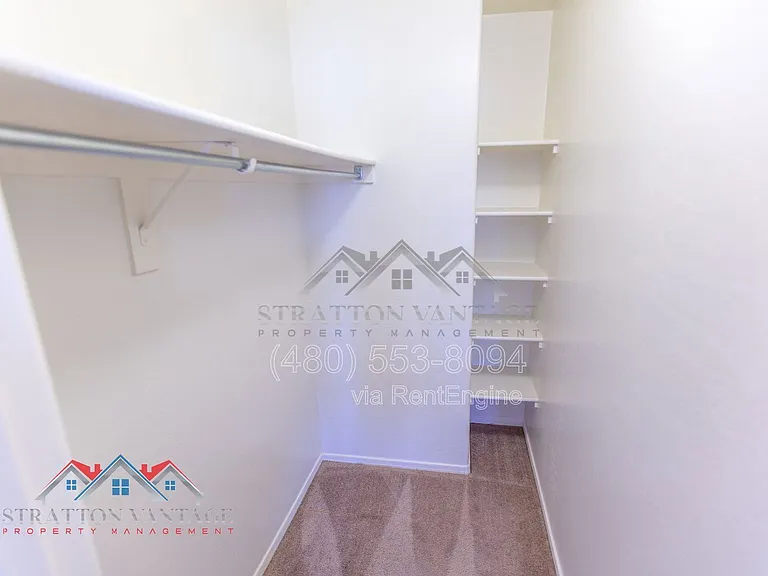 2218 N 77th Dr — Photo 39