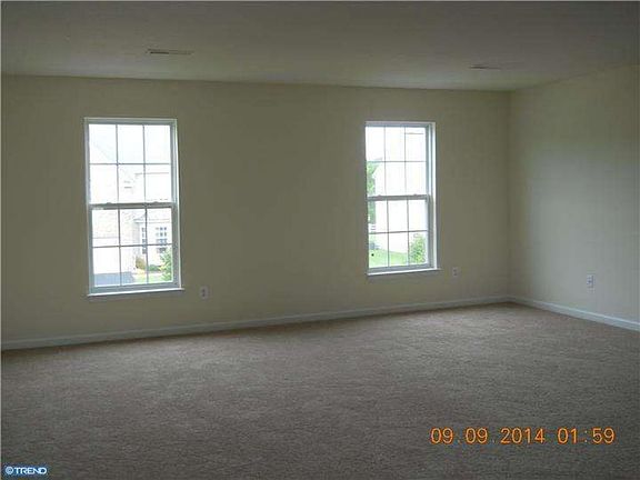 4th image of 203 Bucktail Dr