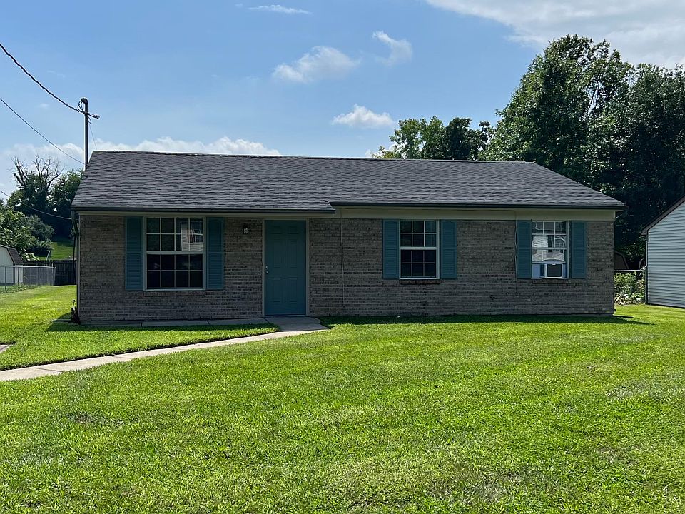 1st image of 161 Ashwood Dr
