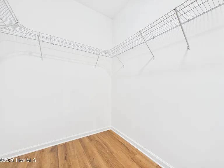 2111 Kudrow Ln — Photo 27