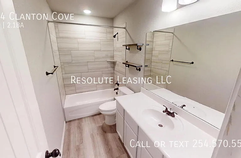 904 Clanton Cv — Photo 27