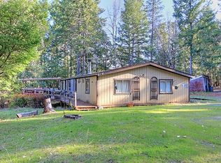 302 Limpy Creek Rd, Grants Pass, OR 97527