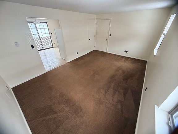 3rd image of 9 Penwood Dr #4