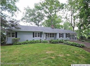 22 Oakwood Ln, RUMSON, NJ 07760