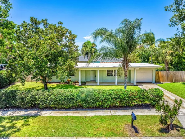 2891 Newcastle Dr NE, Palm Bay, FL 32905