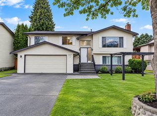 3657 Perth St, Abbotsford, BC V2S 7A7