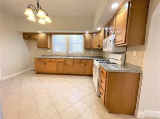 29 Orchard St, Malden, MA 02148