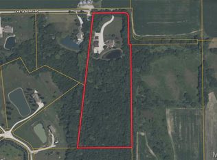 3407 Castleberry Rd, Waverly, IL 62692