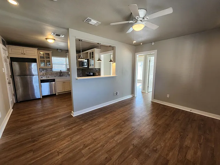 2708 Saint Edwards Cir #A — Photo 4