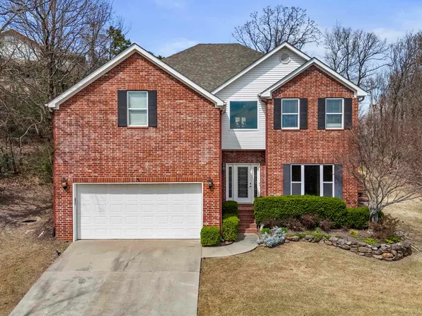 14 Pointe Clear Dr, Little Rock, AR 72212