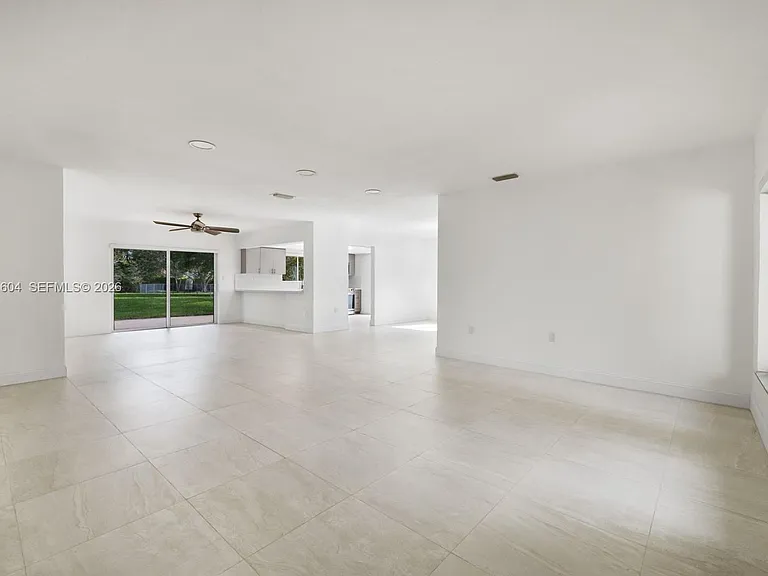 2045 SW 125th Ct #2045 — Photo 3