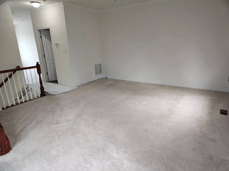 220 Ironwood Manor Dr — Photo 6