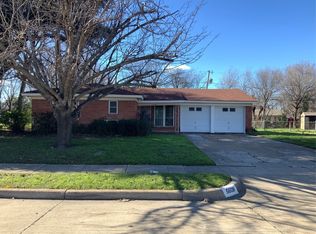 5608 Oak Grove Rd, Fort Worth, TX 76134