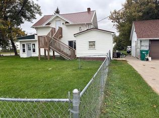 25 16th Ave N, Carrington, ND 58421