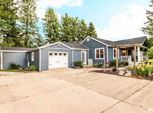 6218 N Kickapoo Edward Rd, Edwards, IL 61528