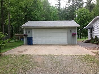 2nd image of 579 W Kessler Ct