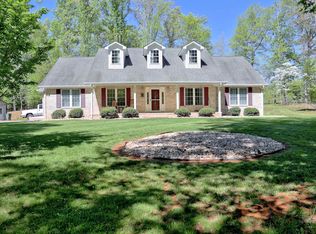 144 Rock Rd SE, Floyd, VA 24091