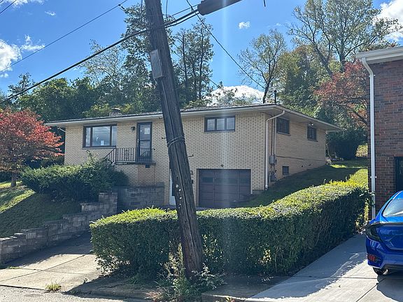 4th image of 1012 McMahon Ave