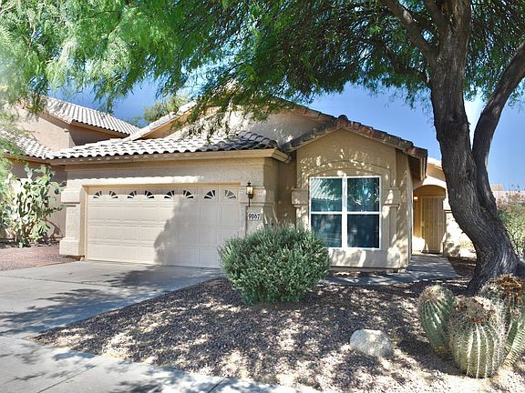 4th image of 9067 N Palm Brook Dr