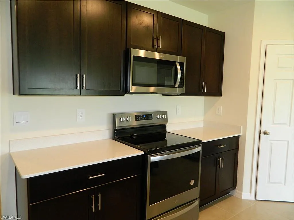 25118 Doredo Drive - 1 — Photo 3