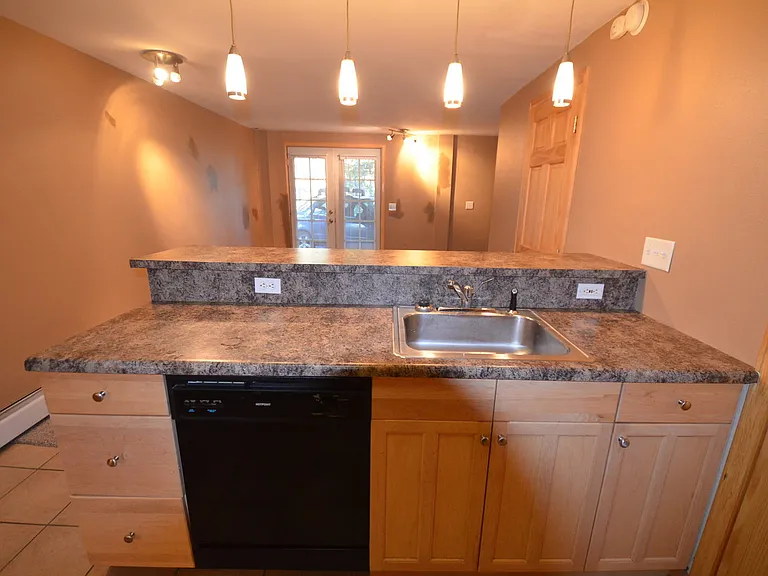 119-121 Flintstone Ln #123 — Photo 7