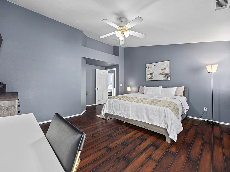 9506 Ravenrock Dr — Photo 24