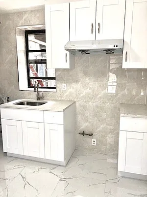 Rented by Jade Stone Real Estate Consulting | media 21