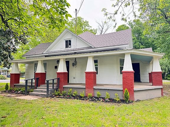 4th image of 1020 N Vinita Ave