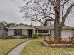 710 Robinhood Pl, San Antonio, TX 78209