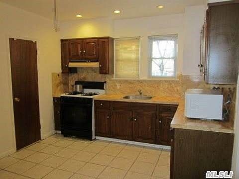 3rd image of 8354 150th St