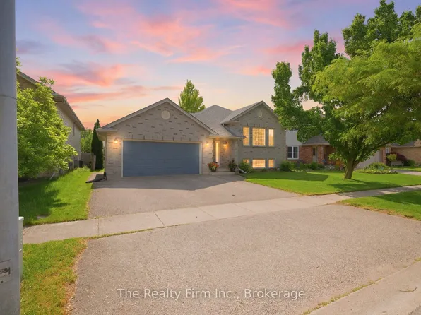 53 Heron Ave, Woodstock, ON N4T 1T2