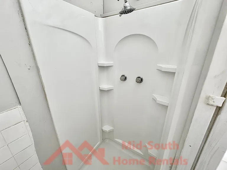 3592 Vivia Ave — Photo 17