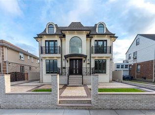 181-08 69th Ave, Fresh Meadows, NY
