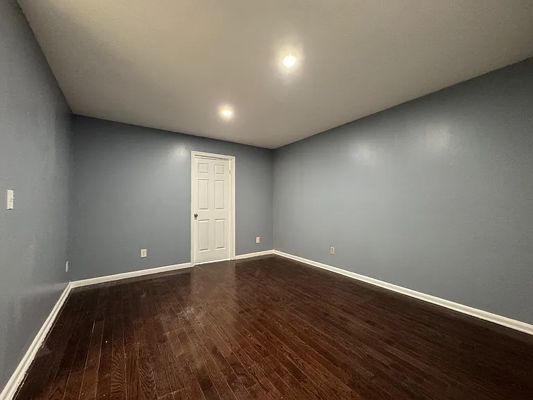560 Main St #O2D — Photo 7