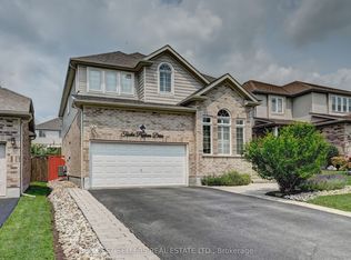 12 Popham Dr, Guelph, ON N1E0B7