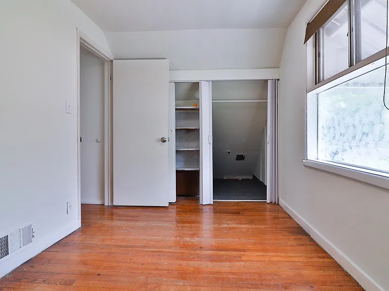 13002 Atlantic Ave — Photo 22
