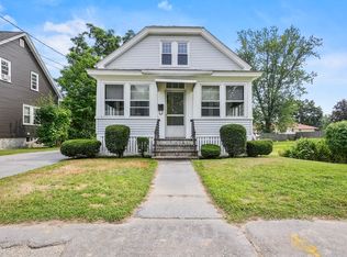 38 Marshall Ave, Lowell, MA 01851