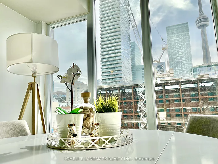 21 Nelson St #608 — Photo 6