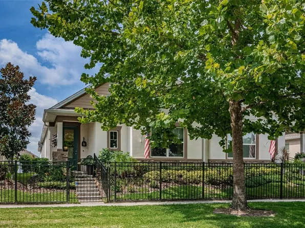 6210 Watercolor Dr, Lithia, FL 33547