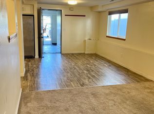 916 34th St #A, Anacortes, WA 98221