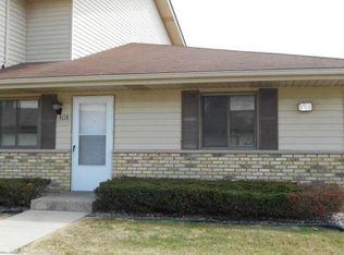 7140 Mariner Dr, Racine, WI 53406