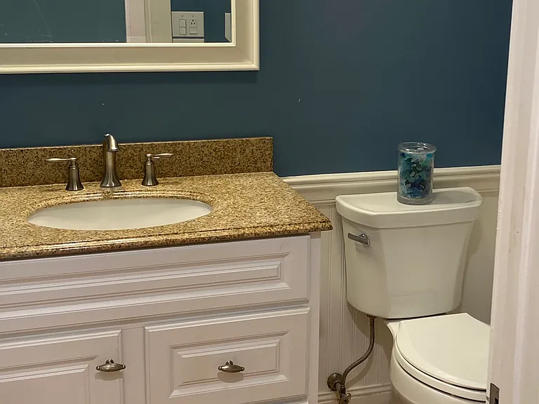 195 Falmouth Rd #12E — Photo 11